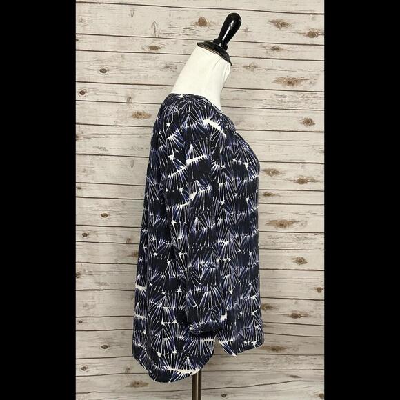 Cynthia Rowley boho blue/white tie-dye print split V-neck silk blouse Size Small - Picture 4 of 6